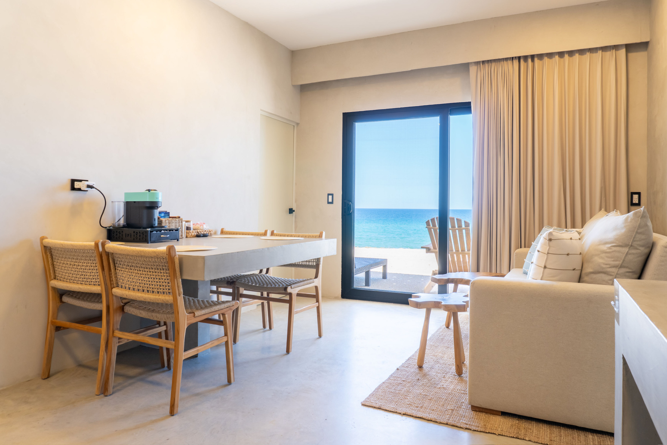 Cocina Beach Front Condo equipada